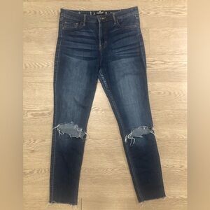 Hollister Dark Blue Distressed High-Rise Skinny Jeans - W29”,L28”